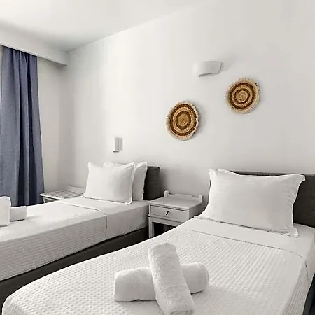 Hotel Polos By Ghh 3*